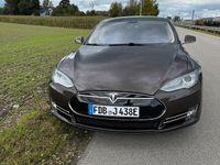Second-hand Tesla Model S 274 kW (373 CP) 2014 Hatchback