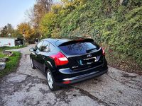 Gebraucht Ford Focus 125 PS (91 kW) 2014 Schwarz Limousine