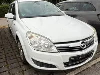 Gebraucht Opel Astra Catch Me 110 PS (80 kW) 2007 Weiß Limousine