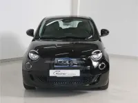 Gebraucht Fiat 500e Action 69 kW (95 PS) 2022 Schwarz Limousine