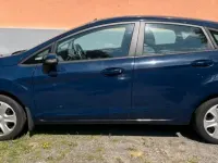 Gebraucht Ford Fiesta 76 PS (55 kW) 2009 Blau Kleinwagen