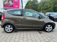 Gebraucht Mercedes A150 95 PS (69 kW) 2009 Braun Limousine