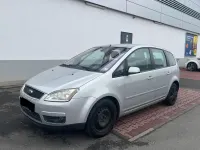 Usado Ford Focus 125 CV (91 kW) 2008 Plateado Familiar