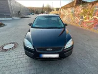 Gebraucht Ford Focus 80 PS (58 kW) 2005 Blau Kleinwagen