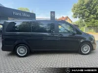 Gebraucht Mercedes V220 Style 163 PS (119 kW) 2025 Grau Van / Kleinbus