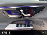 Gebraucht Mercedes GLC300e AMG 333 PS (244 kW) 2025 Manufaktur lack manufaktur patagonienrot bright Coupé