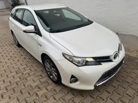 Gebraucht Toyota Auris Hybrid Life+ 136 PS (100 kW) 2013 Weiß Kombi