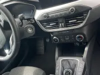 Używany Ford Focus 101 KM (74 kW) 2022 Srebrny Sedan/Limuzyna