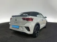 Gebraucht VW T-Roc Cabriolet Karmann 150 PS (110 kW) 2025 Ascotgrau Cabrio
