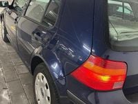 Gebraucht VW Golf IV 94 PS (69 kW) 2002 Blau Kleinwagen