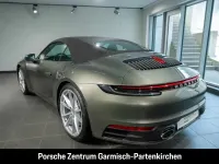 Gebraucht Porsche 911 Carrera Cabriolet 385 PS (283 kW) 2022 Aventuringruen Cabrio