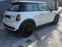Gebraucht Mini Cooper S 184 PS (135 kW) 2010 Weiß Kleinwagen