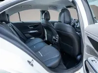 Gebraucht Mercedes E300 204 PS (150 kW) 2025 Weiß Limousine