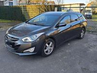 Gebraucht Hyundai i40 Edition 136 PS (100 kW) 2012 Grau Kombi