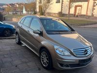 Gebraucht Mercedes B170 116 PS (85 kW) 2006 Gold Van / Kleinbus