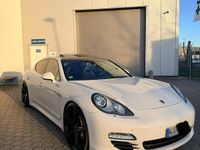 Gebraucht Porsche Panamera 250 PS (183 kW) 2011 Weiß Kleinwagen
