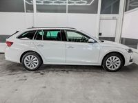Neu Skoda Octavia Selection 150 PS (110 kW) 2026 Moon weis metallic 2y2y Kombi