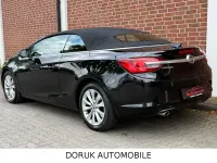 Gebraucht Opel Cascada Active 140 PS (102 kW) 2017 Schwarz Cabrio