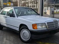 Gebraucht Mercedes 190 160 PS (117 kW) 1987 Weiß Limousine