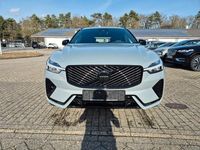 Neu Volvo XC60 Plus 455 PS (334 kW) 2026 Grau SUV