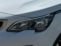 Gebraucht Peugeot 3008 Allure 181 PS (133 kW) 2019 Weiß SUV