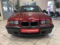 Gebraucht BMW 316 99 PS (72 kW) 1991 Rot Limousine