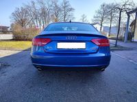 Gebraucht Audi A5 Sportback Ambiente 239 PS (175 kW) 2011 Blau Kleinwagen