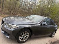 Second-hand BMW 320 184 CP (135 kW) 2012 Berlinǎ