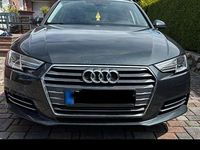 Gebraucht Audi A4 Design 150 PS (110 kW) 2018 Grau Kombi