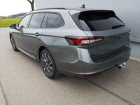 Neu Skoda Superb SportLine 204 PS (150 kW) 2025 Purewhite Kombi