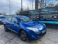 Gebraucht Renault Mégane Expression 101 PS (74 kW) 2012 Blau Limousine