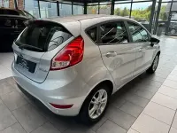 Gebraucht Ford Fiesta SYNC Edition 140 PS (102 kW) 2015 Silber Kleinwagen
