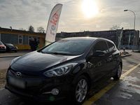 Gebraucht Hyundai i30 110 PS (80 kW) 2013 Schwarz Kleinwagen
