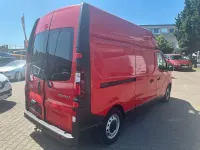 Gebraucht Renault Trafic Komfort 145 PS (106 kW) 2021 Rot Van / Kleinbus