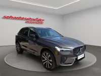 Gebraucht Volvo XC60 R-Design 235 PS (172 kW) 2021 Platinum grey metallic SUV