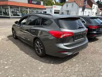 Gebraucht Ford Focus ST-Line 125 PS (91 kW) 2020 Grau Limousine