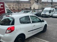 gebraucht Renault Clio 1.2 TÜV Klima Alu Servo 8-Fach Bereift