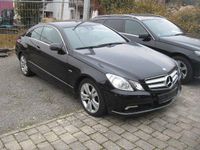 Gebraucht Mercedes E350 292 PS (214 kW) 2010 Schwarz Coupé