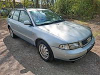 Używany Audi A4 101 KM (74 kW) 1998 Srebrny Kombi