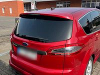 Gebraucht Ford S-MAX 250 PS (183 kW) 2014 Rot Van / Kleinbus