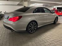 Gebraucht Mercedes CLA220 Urban 170 PS (125 kW) 2014 Silber Limousine