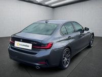 Gebraucht BMW 330e 292 PS (214 kW) 2022 Grau Limousine