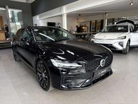 Gebraucht Volvo V60 Plus 398 PS (292 kW) 2022 Schwarz (metallic) Kombi