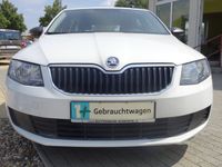 Gebraucht Skoda Octavia Active 105 PS (77 kW) 2014 Weiß Kombi