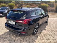 Gebraucht Ford Focus Titanium 125 PS (91 kW) 2022 Schwarz Kombi