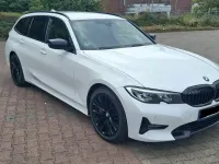 Gebraucht BMW 330 Sport Line 258 PS (189 kW) 2019 Weiß Kombi