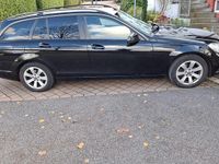 Gebraucht Mercedes C200 Elegance 136 PS (100 kW) 2012 Schwarz Kombi