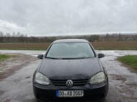 Gebraucht VW Golf V 101 PS (74 kW) 2004 Schwarz Kleinwagen