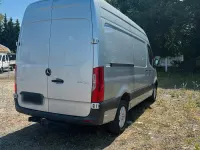 Gebraucht Mercedes Sprinter 163 PS (119 kW) 2019 Silber Van