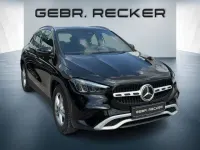 Gebraucht Mercedes GLA200 Advanced 163 PS (119 kW) 2024 Unilack nachtschwarz SUV